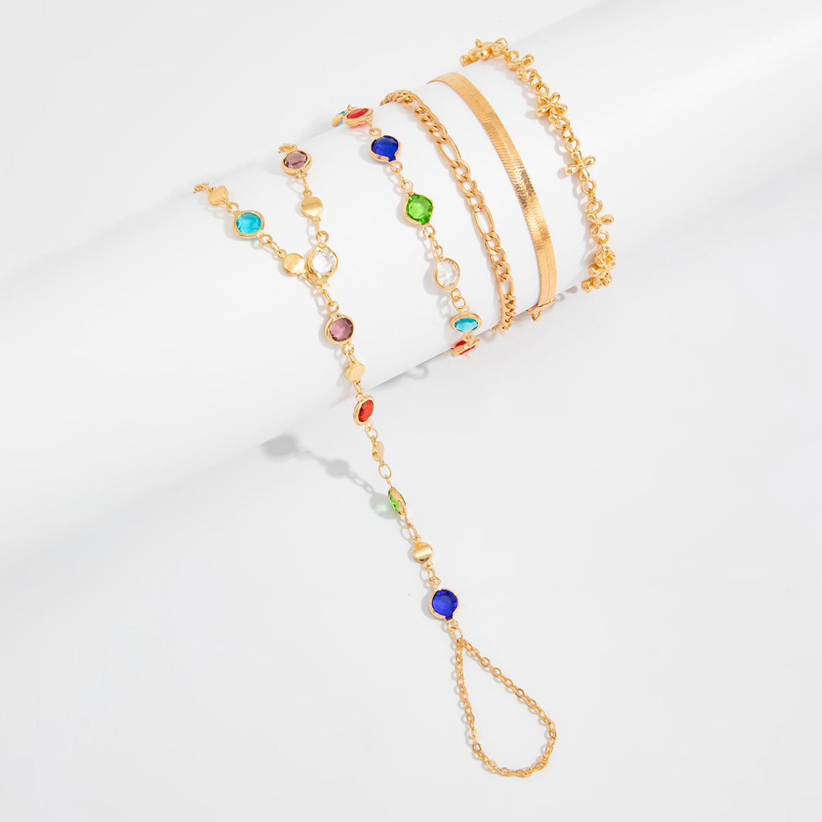 detailed close up of the bohemian chain link finger ring bracelet with high grade rhinestones